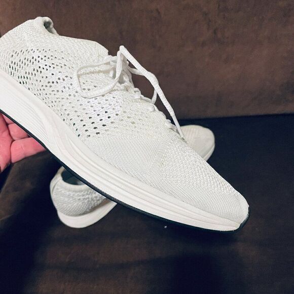 SOLD ITEM  Nike Flyknit Racer Triple White 2017 526628-100 Mens 11 US 45 EUR - Picture 7 of 15